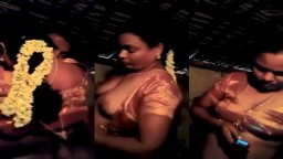 Mature bhabhi enjoying with lover